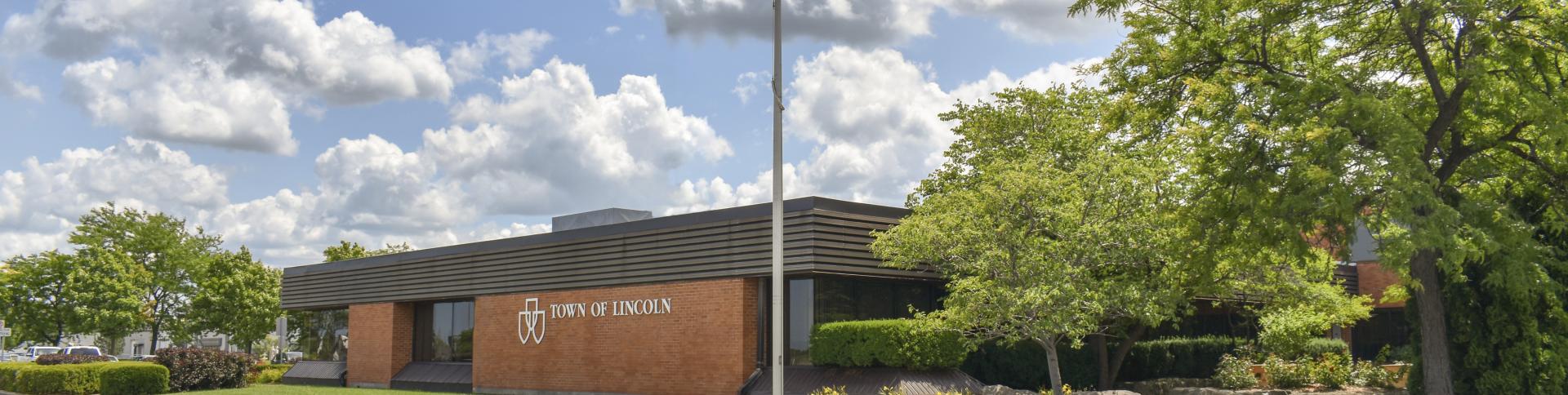 Lincoln Town Hall