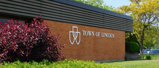 Lincoln Town Hall 