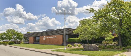 Lincoln Town Hall 