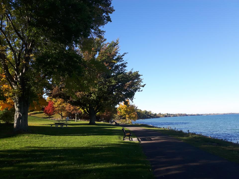 view of Lake Ontario from Charles Daley Park
