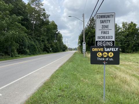 Signage of a community safety zone beginning